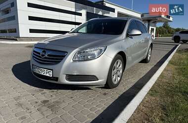 Універсал Opel Insignia 2010 в Львові