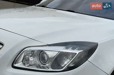 Універсал Opel Insignia 2011 в 