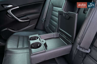 Універсал Opel Insignia 2011 в 