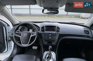 Універсал Opel Insignia 2011 в 