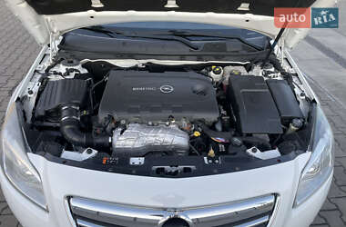 Універсал Opel Insignia 2011 в 