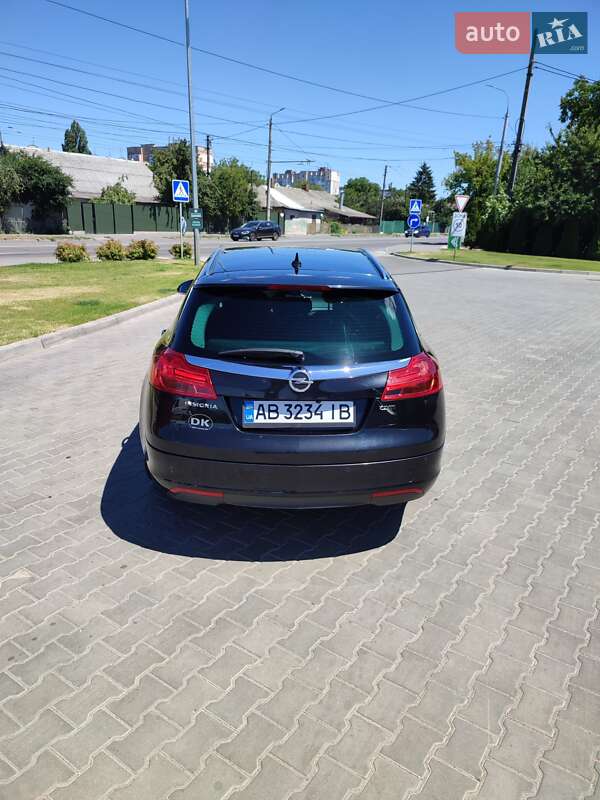Универсал Opel Insignia 2012 в Виннице