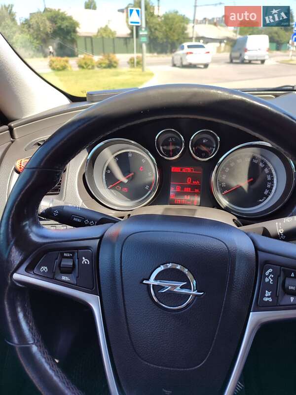 Универсал Opel Insignia 2012 в Виннице