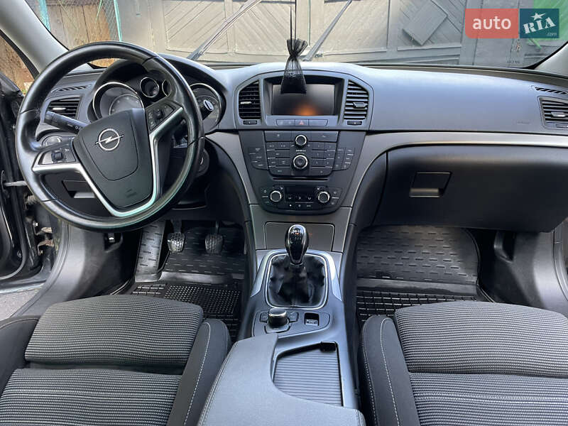 Универсал Opel Insignia 2010 в Сумах