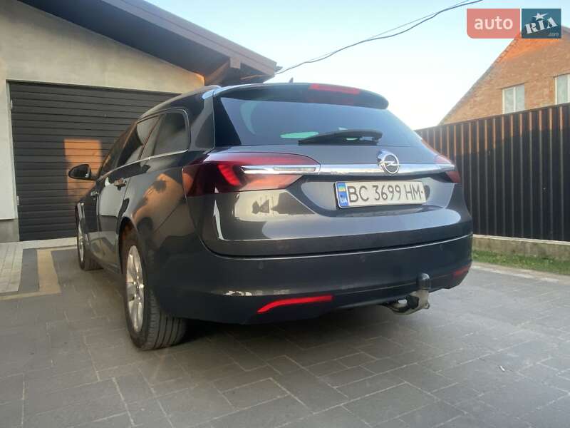Універсал Opel Insignia 2014 в Львові