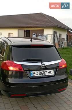 Універсал Opel Insignia 2009 в 