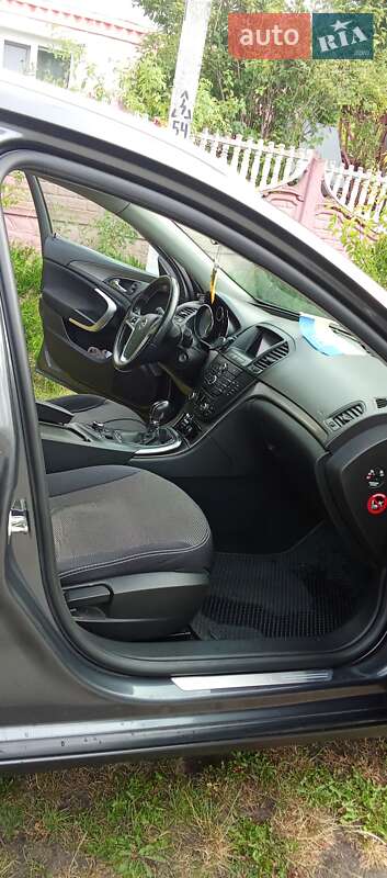 Универсал Opel Insignia 2011 в Белой Церкви