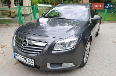 Универсал Opel Insignia 2009 в 