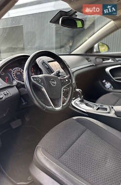 Универсал Opel Insignia 2016 в 