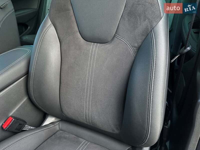 Универсал Opel Insignia 2022 в Луцке