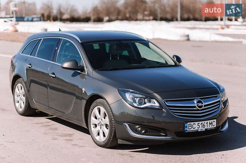 Универсал Opel Insignia 2015 в Львове