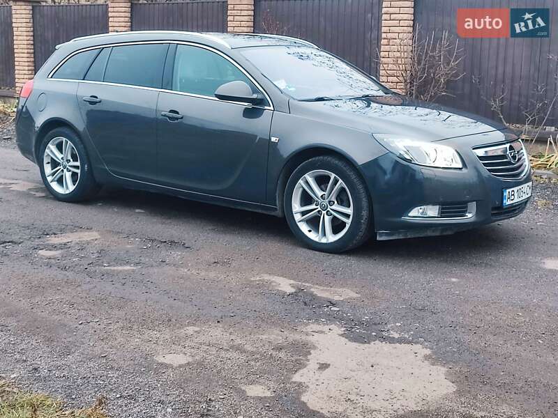 Универсал Opel Insignia 2013 в Виннице