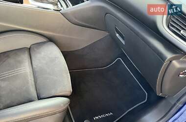 Лифтбек Opel Insignia 2020 в 