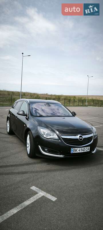 Універсал Opel Insignia 2014 в Рівному
