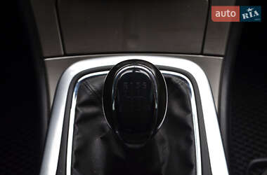 Универсал Opel Insignia 2013 в 