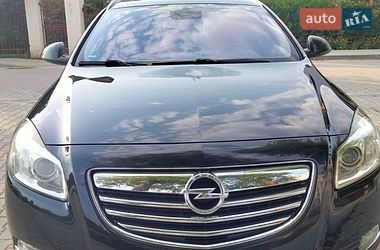 Універсал Opel Insignia 2011 в Самборі