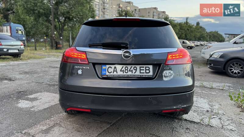 Универсал Opel Insignia 2012 в Киеве