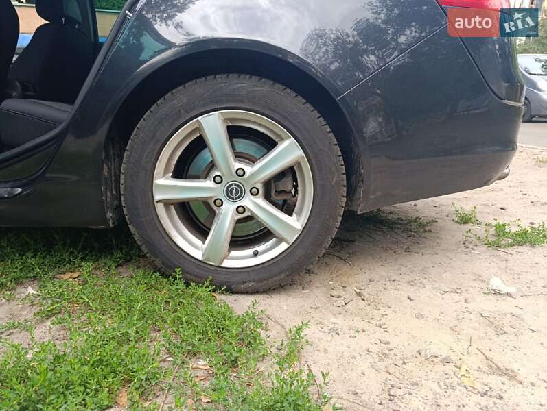 Универсал Opel Insignia 2009 в Белой Церкви