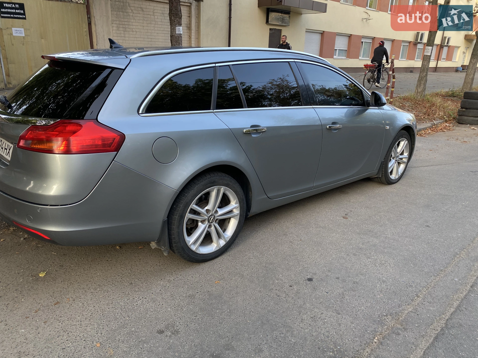 2010 Opel Insignia - мініатюра 5