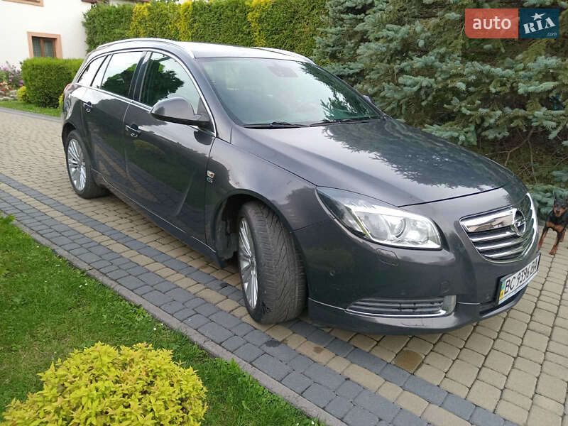 Універсал Opel Insignia 2013 в Львові