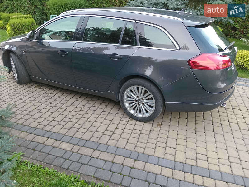 Універсал Opel Insignia 2013 в Львові