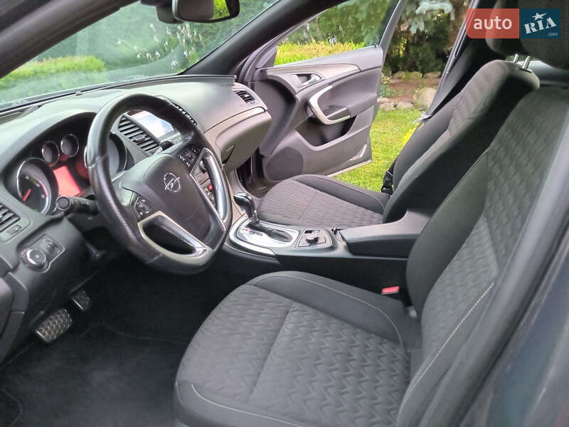 Універсал Opel Insignia 2013 в Львові