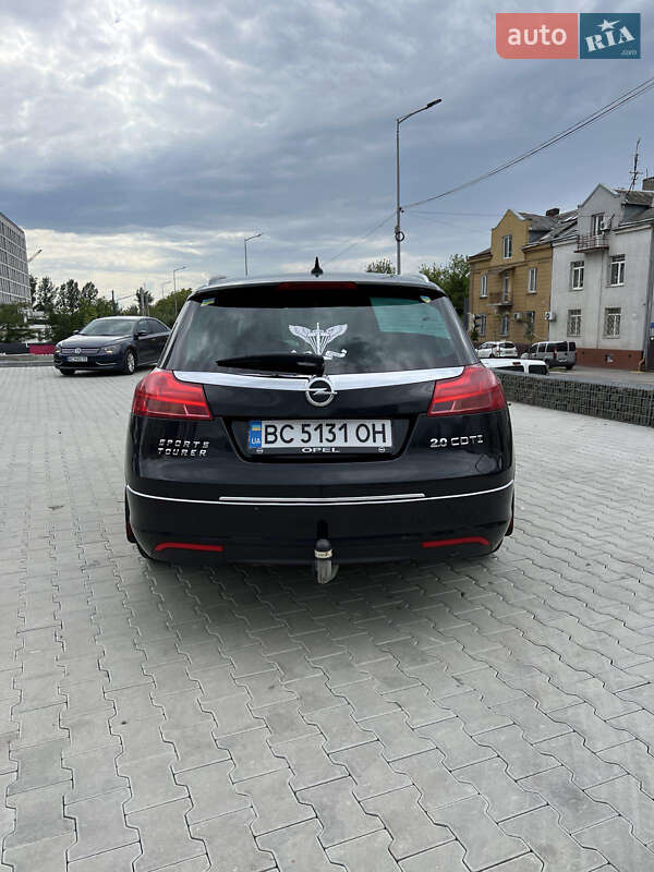 Универсал Opel Insignia 2011 в Львове