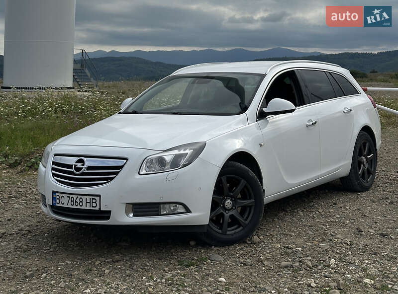 Opel Insignia 2012