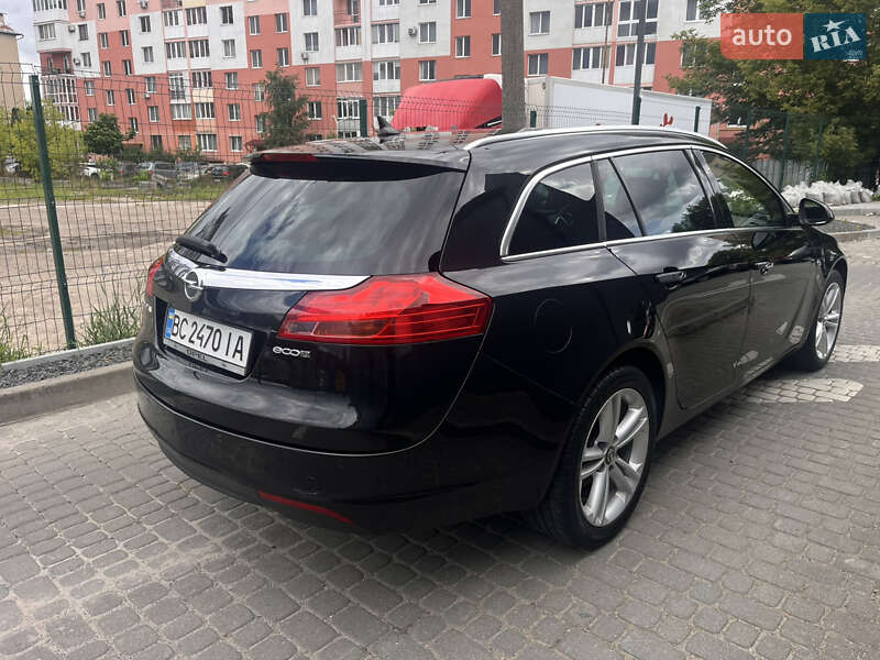 Универсал Opel Insignia 2011 в Львове