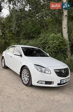 Седан Opel Insignia 2011 в 