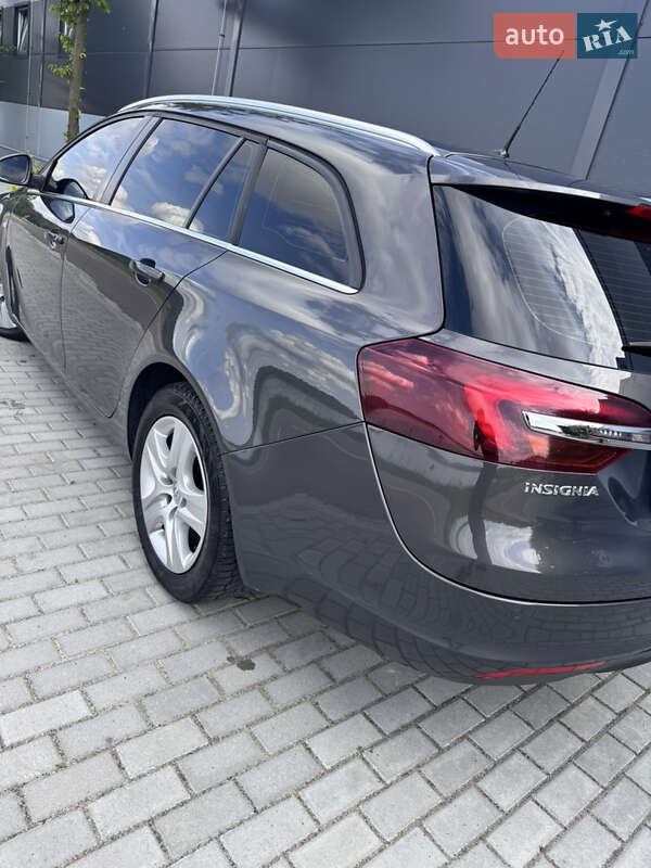 Універсал Opel Insignia 2015 в Львові