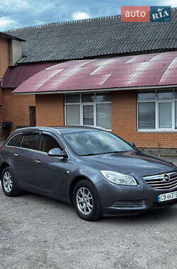Універсал Opel Insignia 2011 в Чернігові