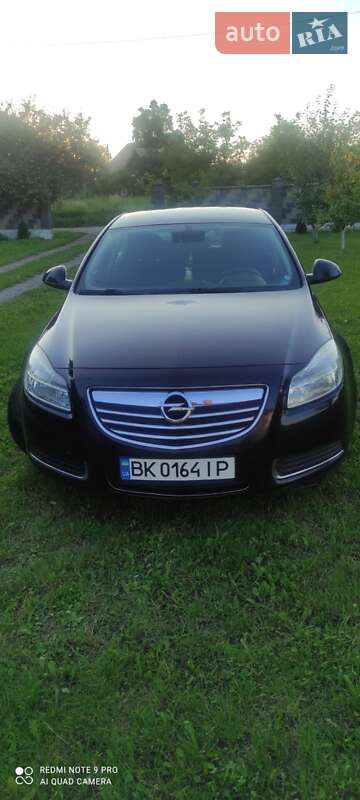 Седан Opel Insignia 2008 в Здолбуніві