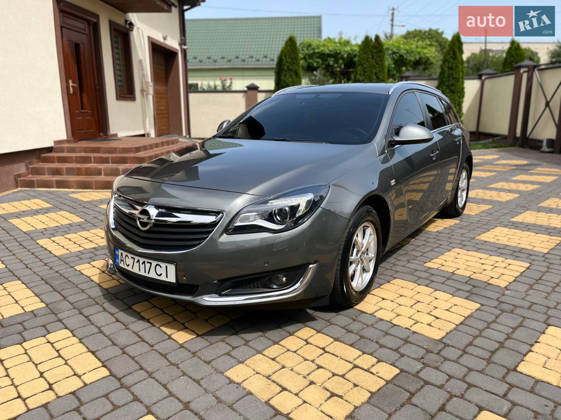 2017 Opel Insignia - фото 1
