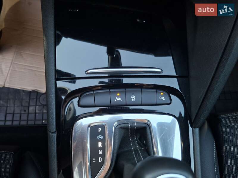 Універсал Opel Insignia 2021 в Тернополі