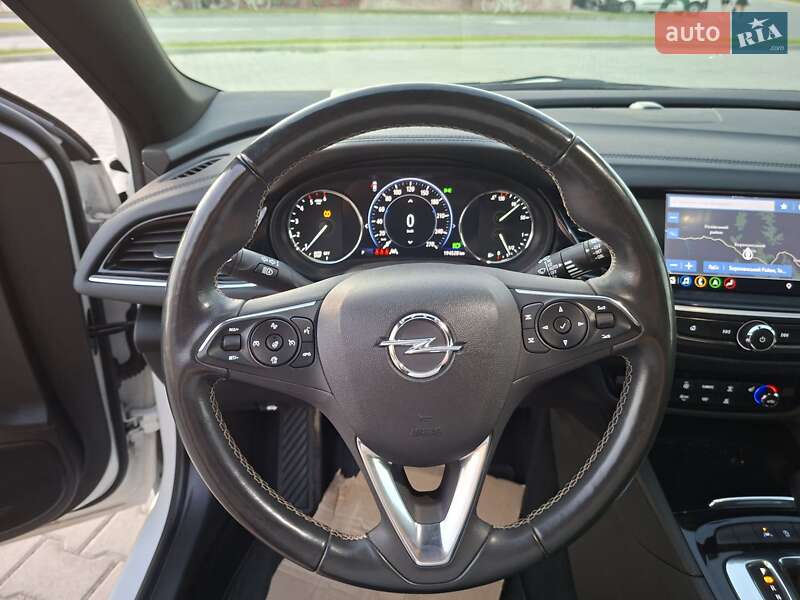 Універсал Opel Insignia 2021 в Тернополі