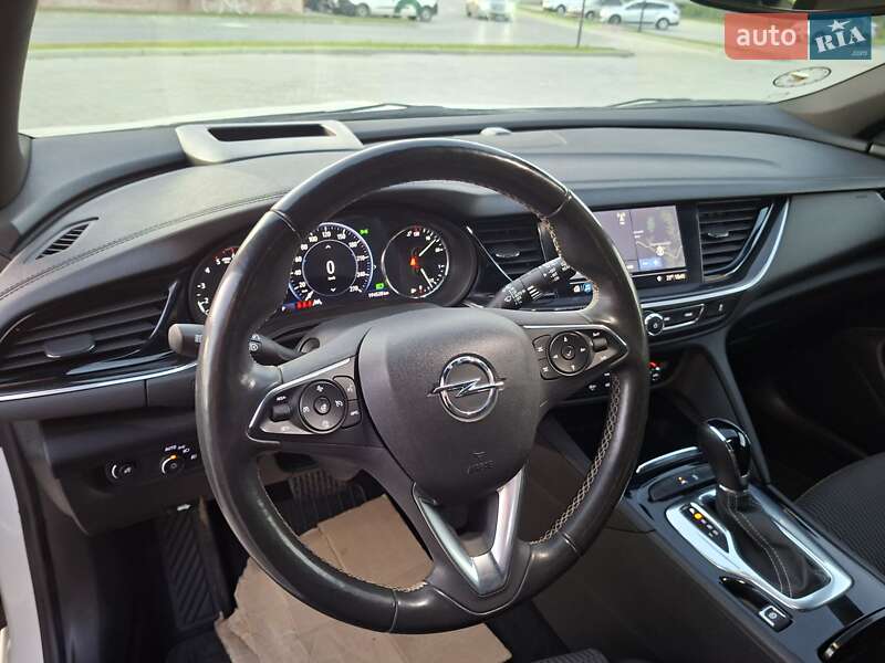 Універсал Opel Insignia 2021 в Тернополі