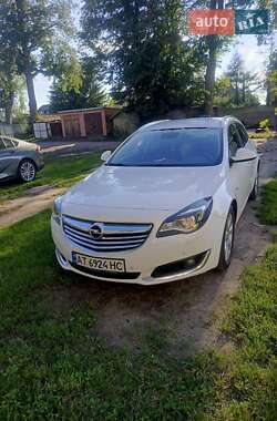 Універсал Opel Insignia 2014 в Івано-Франківську