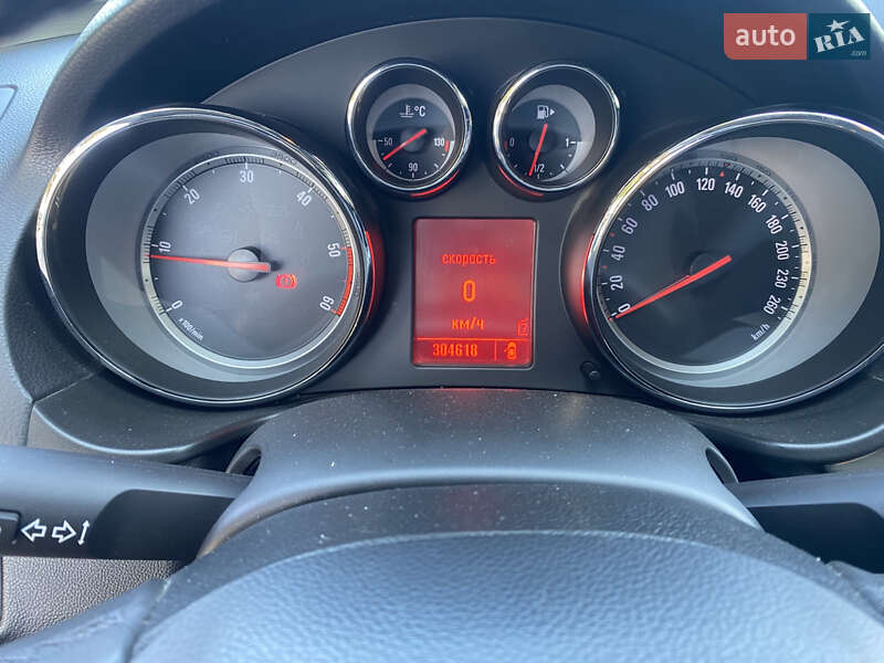 Универсал Opel Insignia 2011 в Городке фото 3 Универсал Opel Insignia 2011 в Городке