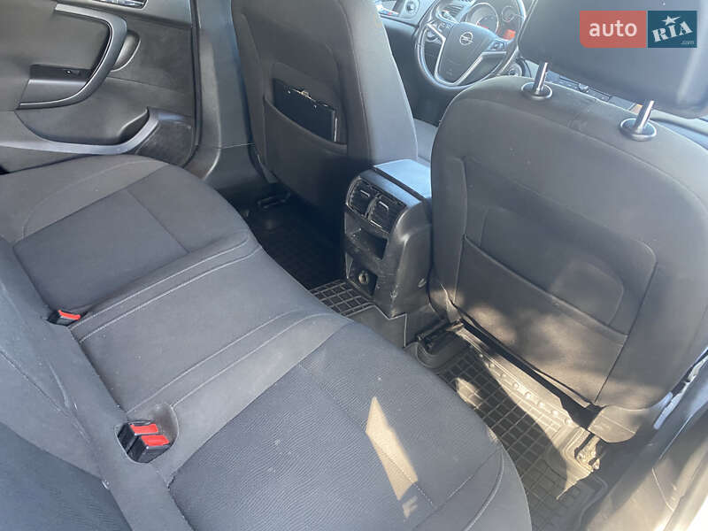 Универсал Opel Insignia 2011 в Городке фото 8 Универсал Opel Insignia 2011 в Городке
