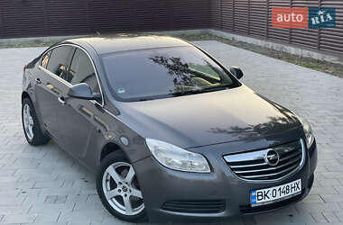 Седан Opel Insignia 2008 в Золочеве