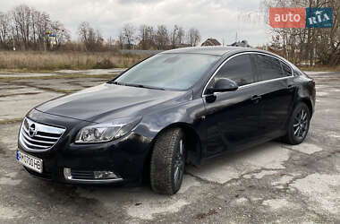 Лифтбек Opel Insignia 2012 в 