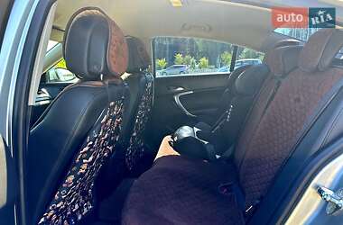 Седан Opel Insignia 2011 в Балте