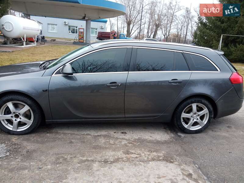 Універсал Opel Insignia 2010 в Бердичеві