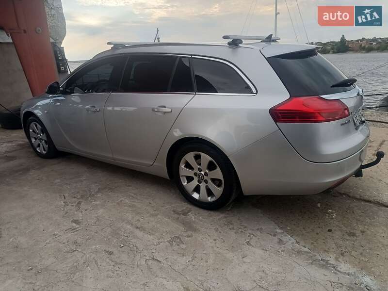 Универсал Opel Insignia 2011 в Николаеве