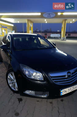 Универсал Opel Insignia 2011 в Бродах