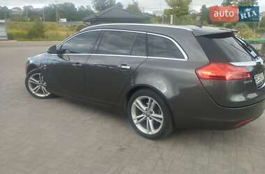 Універсал Opel Insignia 2010 в Львові