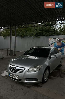 Седан Opel Insignia 2009 в Києві