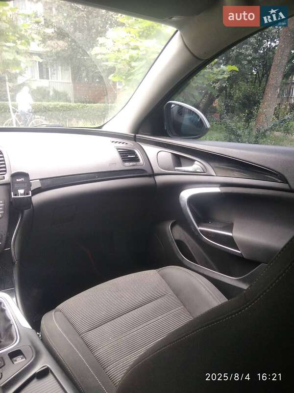 Универсал Opel Insignia 2013 в Калуше