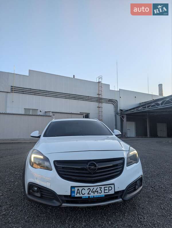 Універсал Opel Insignia 2015 в Луцьку
